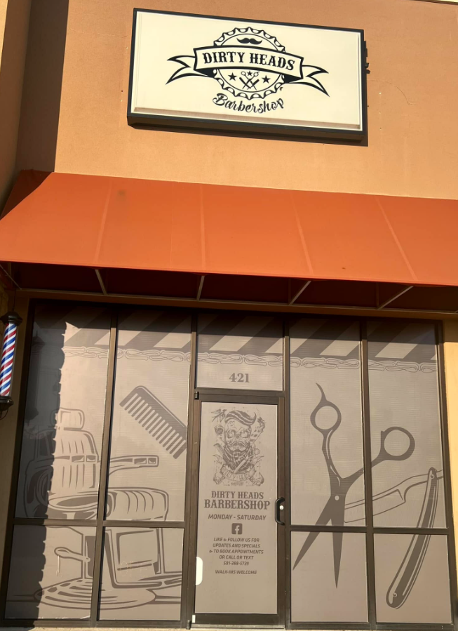 Dirty Heads Barbershop storefront and entrance in Searcy